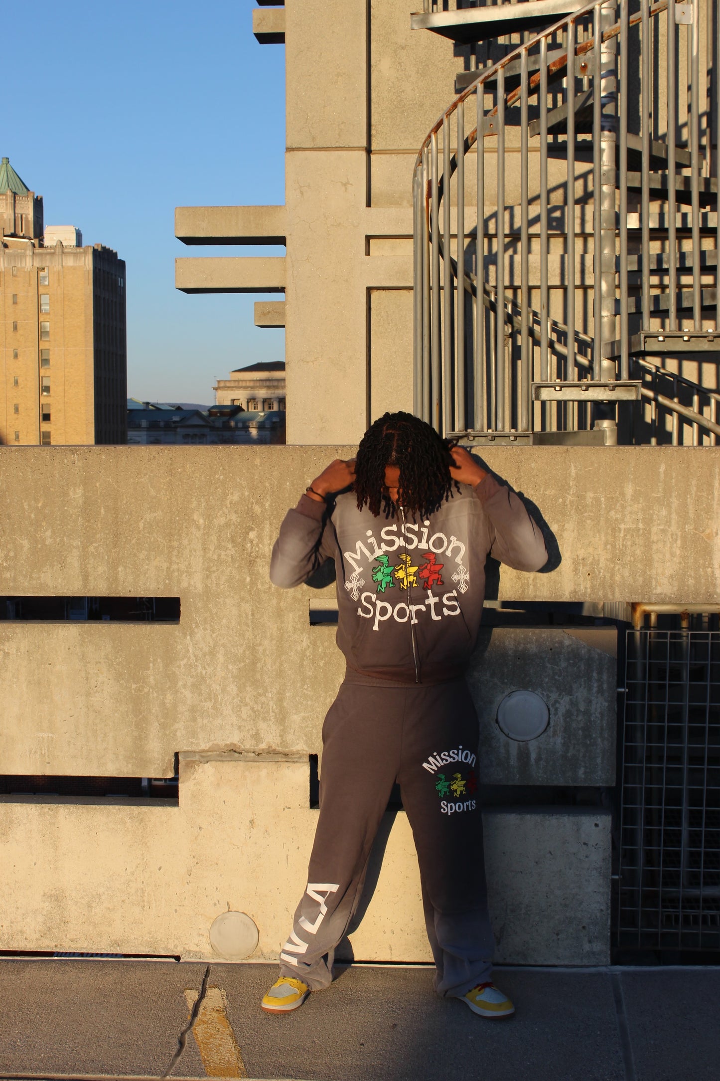 “MISSION SPORTS” HOODIE